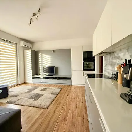 Apartmán Modlinska By Jumpinhere